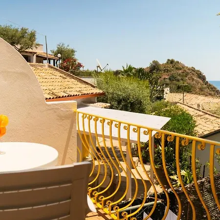 Villaggio Placido Holiday home *